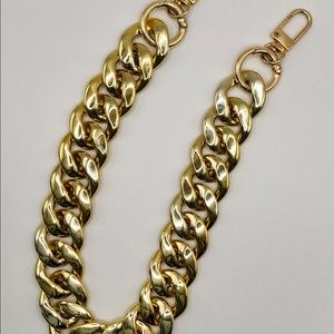Chunky acrylic chain link bag strap, shiny gold